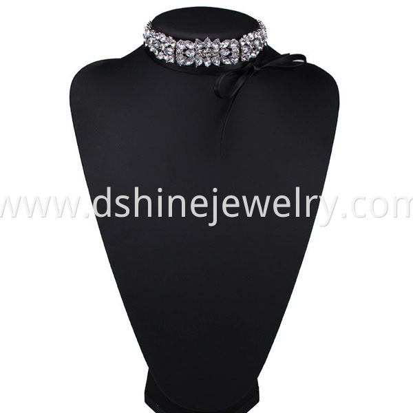 Multilayer Velvet Collar Bow Choker Necklace